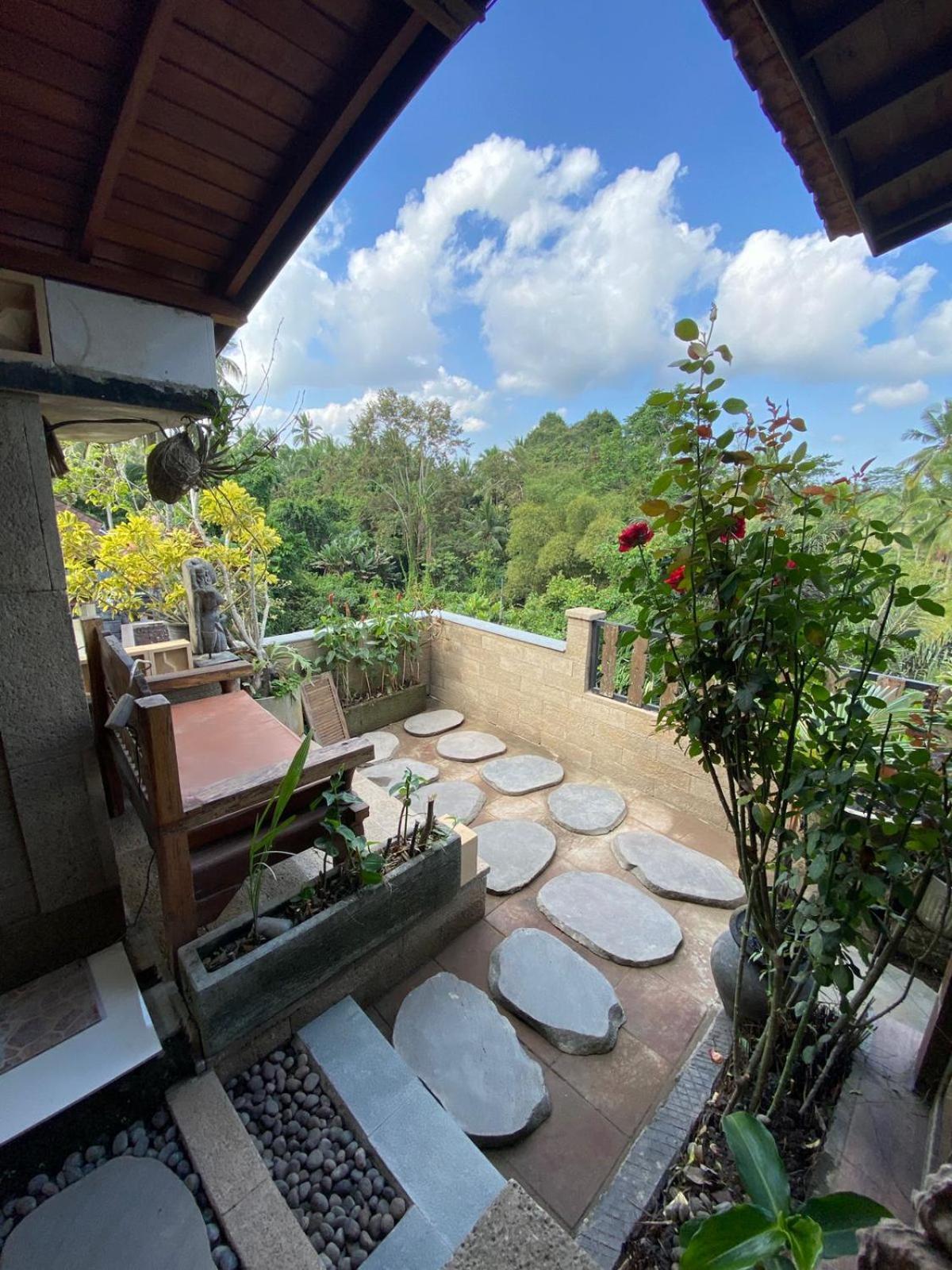 Ogek Home Stay Ubud Exteriör bild