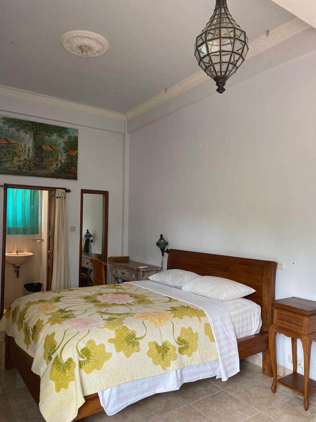 Ogek Home Stay Ubud Rum bild