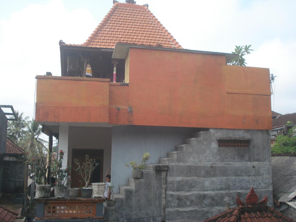 Ogek Home Stay Ubud Rum bild